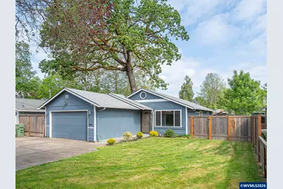 209 E North St, Newberg, OR 97132 - Photo 2