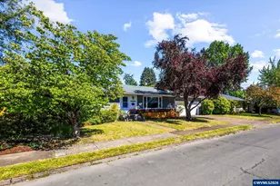1127 NW 18th St, Corvallis, OR 97330 - Photo 2