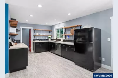 7470 SW Hillcrest Pl, Beaverton, OR 97008 - Photo 8