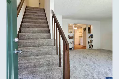 253 McNary Heights Dr N, Keizer, OR 97303 - Photo 2