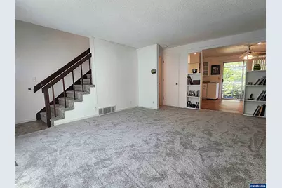 253 McNary Heights Dr N, Keizer, OR 97303 - Photo 4