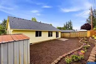 735 22nd Ave NW, Salem, OR 97304 - Photo 32