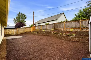 735 22nd Ave NW, Salem, OR 97304 - Photo 30