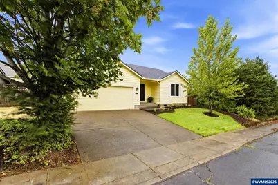 735 22nd Av NW, Salem, OR 97304 - Photo 2