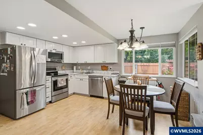 806 Nightingale Ct NE, Keizer, OR 97303 - Photo 12