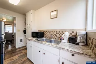 1933 NW Harbor Ave, Lincoln City, OR 97367 - Photo 16