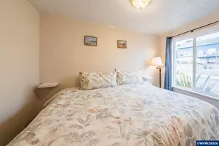 1933 NW Harbor Ave, Lincoln City, OR 97367 - Photo 22