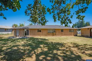 951 Dogwood St, Sweet Home, OR 97386 - Photo 38
