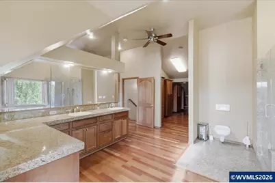 18245 Butteville Rd NE, Aurora, OR 97002 - Photo 16