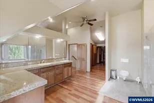 18245 Butteville Rd NE, Aurora, OR 97002 - Photo 16