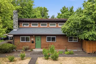 1663 NW Tyler Ave, Corvallis, OR 97330 - Photo 2