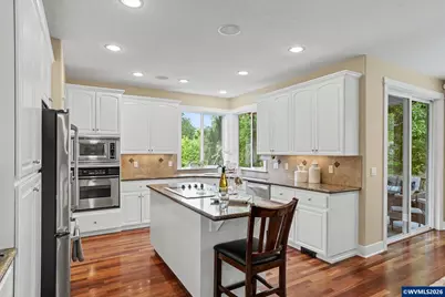 645 SW Sandalwood St, Corvallis, OR 97333 - Photo 12