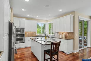 645 SW Sandalwood St, Corvallis, OR 97333 - Photo 12