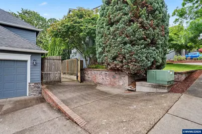 645 SW Sandalwood St, Corvallis, OR 97333 - Photo 4