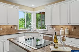 645 SW Sandalwood St, Corvallis, OR 97333 - Photo 14
