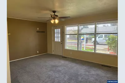 830 S 7th St, Cottage Grove, OR 97424 - Photo 12