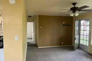 830 S 7th St, Cottage Grove, OR 97424 - Photo 6