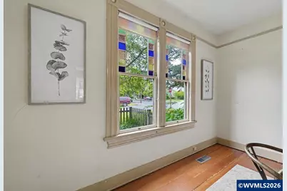 404 SW 6th St, Corvallis, OR 97333 - Photo 14