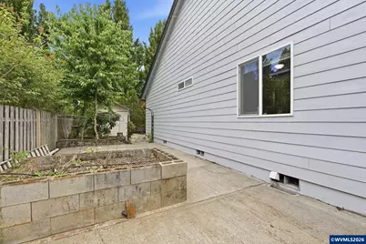 1287 Bernard St, Woodburn, OR 97071 - Photo 48