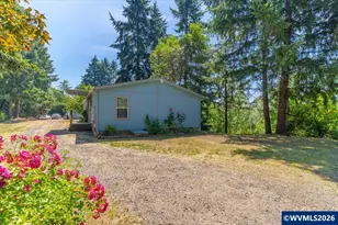 4166 Riverside Dr S, Salem, OR 97306 - Photo 10