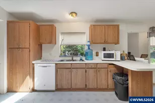 4166 Riverside Dr S, Salem, OR 97306 - Photo 26