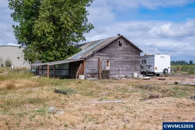1096 Talbot Rd S, Jefferson, OR 97352 - Photo 12