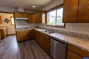2941 Salem Av SE, Albany, OR 97321 - Photo 24