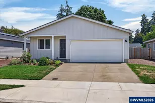 2081 Luna Wy, Lebanon, OR 97355 - Photo 1