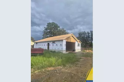 3685 Green River Rd, Sweet Home, OR 97386 - Photo 1