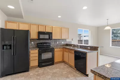 827 Millstream Pl NE, Albany, OR 97322 - Photo 14