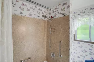 4615 Janice Ave NE, Salem, OR 97305 - Photo 22