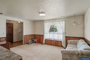4615 Janice Ave NE, Salem, OR 97305 - Photo 14