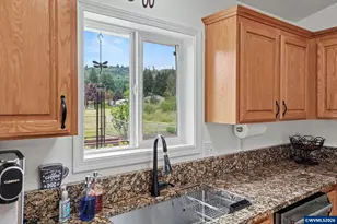 762 3rd St, Lyons, OR 97358 - Photo 16