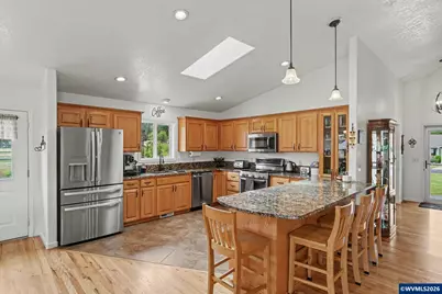 762 3rd St, Lyons, OR 97358 - Photo 14