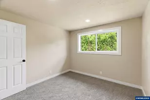1015 Cunningham Ln S, Salem, OR 97302 - Photo 34