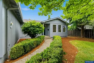 1015 Cunningham Ln S, Salem, OR 97302 - Photo 4
