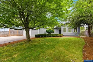 1015 Cunningham Ln S, Salem, OR 97302 - Photo 2