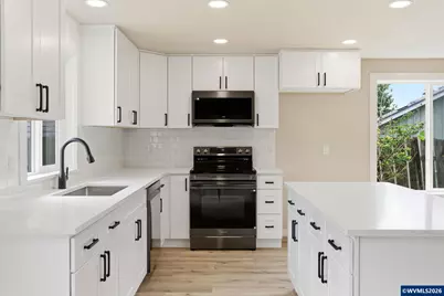1015 Cunningham Ln S, Salem, OR 97302 - Photo 20