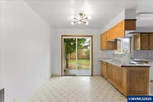 2515 Brown Rd NE, Salem, OR 97305 - Photo 8