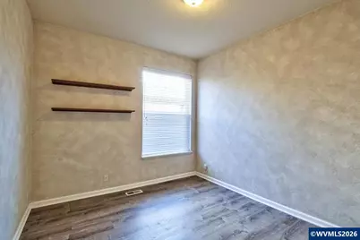 4856 NW Huserik Dr, Portland, OR 97229 - Photo 18