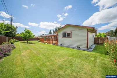 1166 N Douglas Av, Stayton, OR 97383 - Photo 16