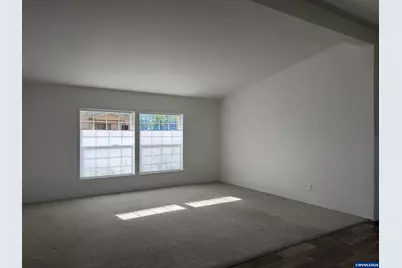 269 NW Woods Ln, Dallas, OR 97338 - Photo 6