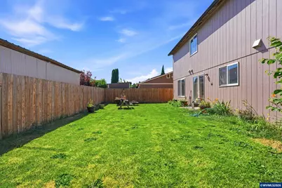 147 E Fir Dr, Gervais, OR 97026 - Photo 40