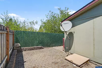 1015 Oak #99 St, Silverton, OR 97381 - Photo 34