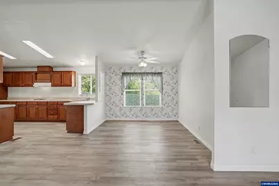 1015 Oak #99 St, Silverton, OR 97381 - Photo 10