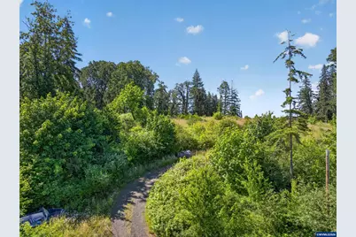40227 Hilltop Dr, Lebanon, OR 97355 - Photo 6
