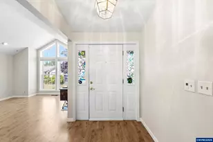1942 Waymire St NW, Salem, OR 97304 - Photo 6