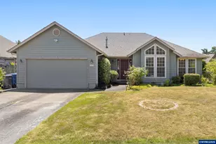 1942 Waymire St NW, Salem, OR 97304 - Photo 2