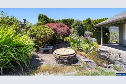 1942 Waymire St NW, Salem, OR 97304 - Photo 48
