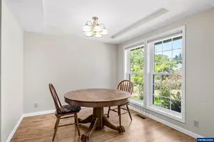 1942 Waymire St NW, Salem, OR 97304 - Photo 12